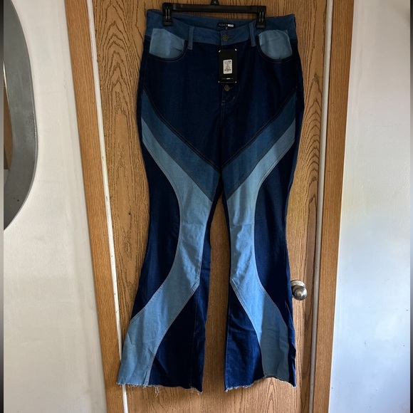 Nwt fashion nova devil in the details patchwork flares - Picture 1 of 5